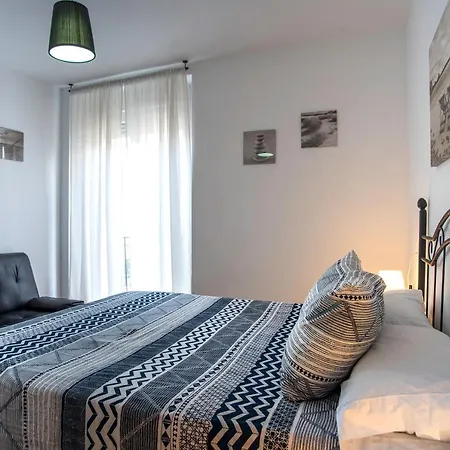 La Luz Del Falla Ha アパート カディス